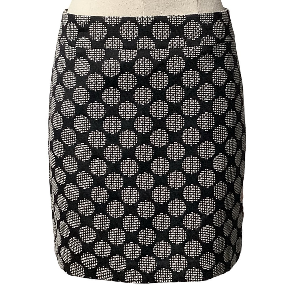 ANN TAYLOR LOFT Black & White Short Skirt -‎ Size 4P